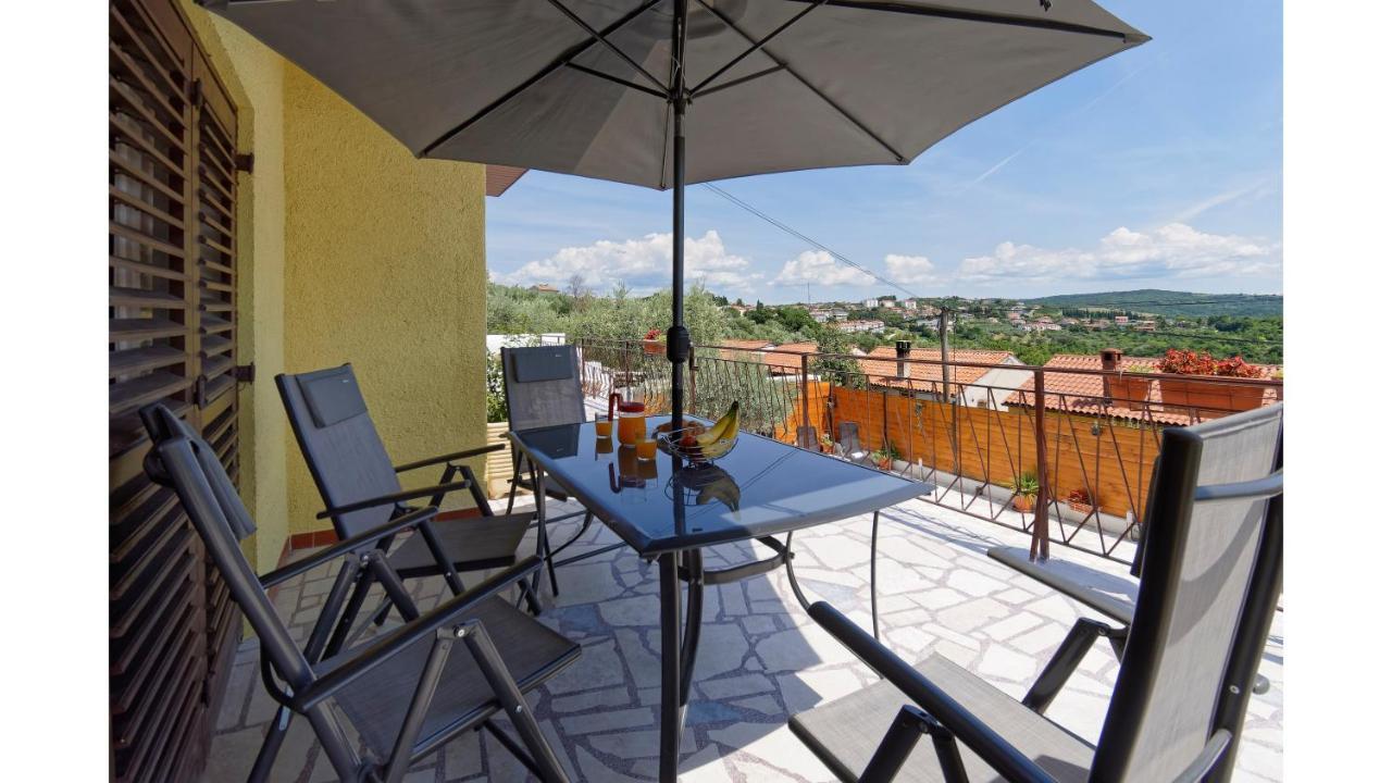 Holiday Home Vlady By Rent Istria 布耶 外观 照片