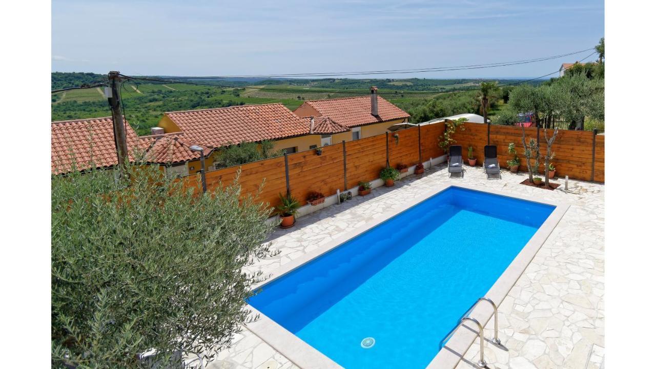 Holiday Home Vlady By Rent Istria 布耶 外观 照片