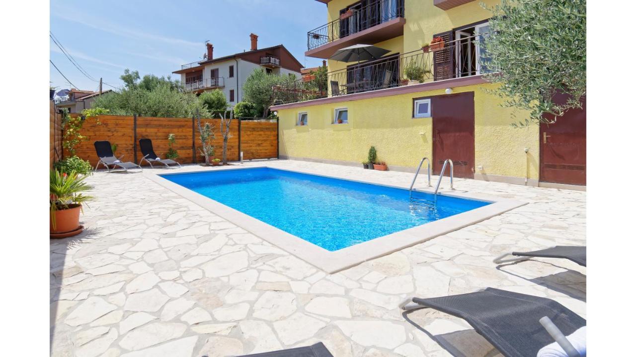 Holiday Home Vlady By Rent Istria 布耶 外观 照片