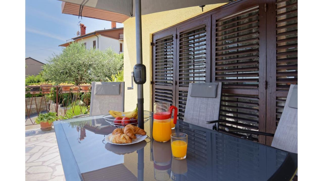 Holiday Home Vlady By Rent Istria 布耶 外观 照片