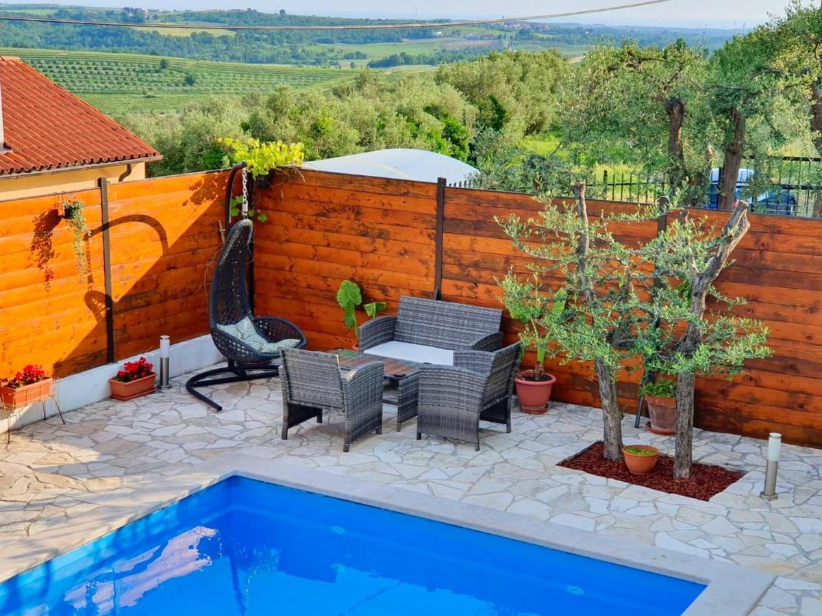 Holiday Home Vlady By Rent Istria 布耶 外观 照片