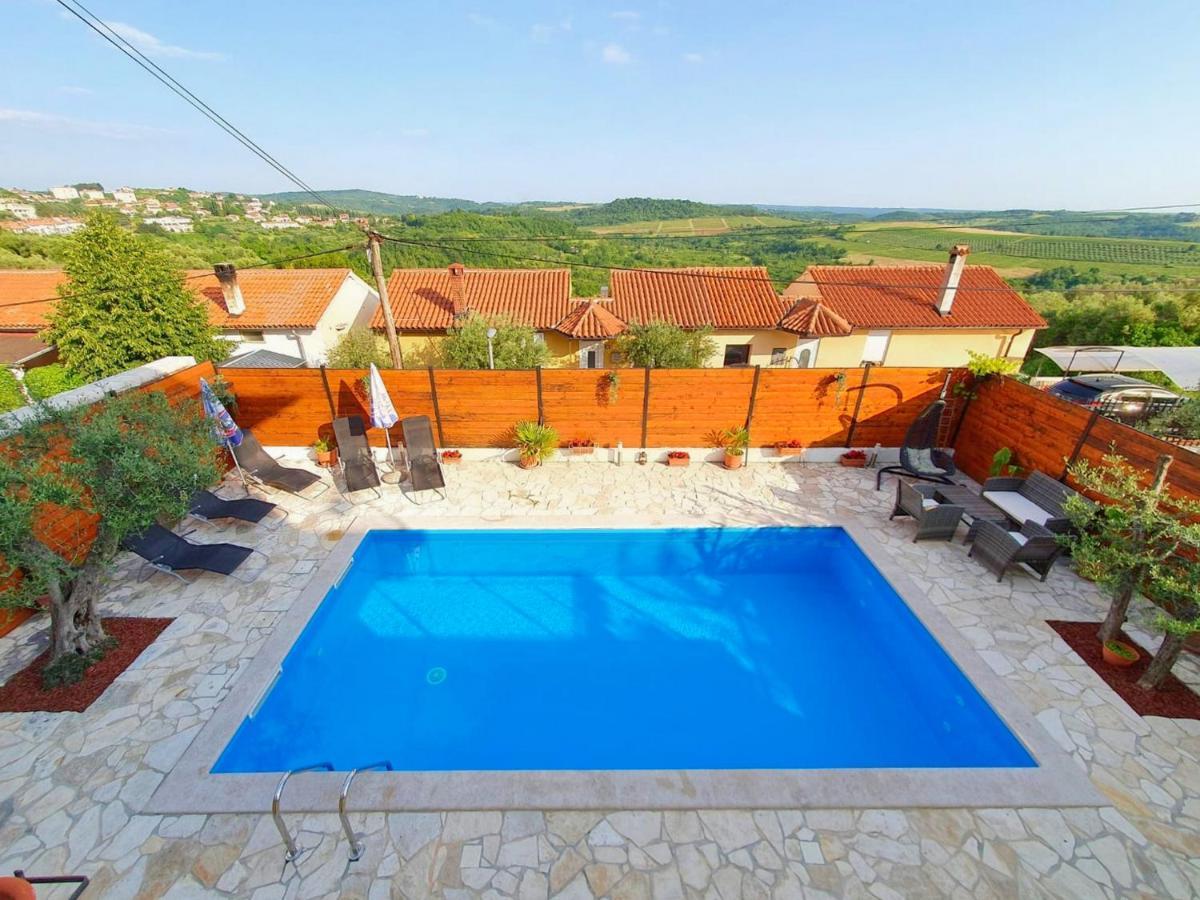 Holiday Home Vlady By Rent Istria 布耶 外观 照片