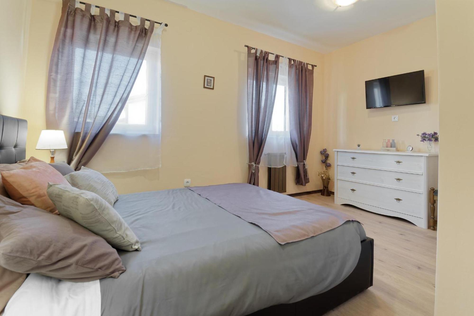 Holiday Home Vlady By Rent Istria 布耶 外观 照片